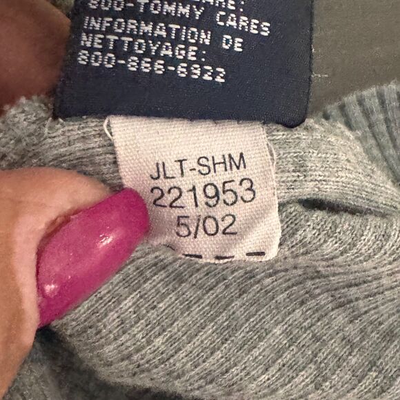 Tommy Jeans Men’s Long Sleeve V-Neck Sweater Gray Stripe Sleeve Logo Size L Y2K - Picture 7 of 9